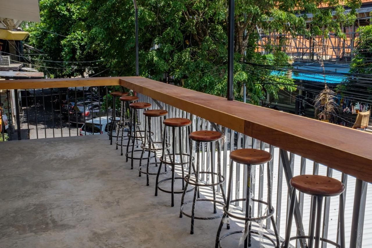 Kumpul Hostel Kuta Legian  Luaran gambar