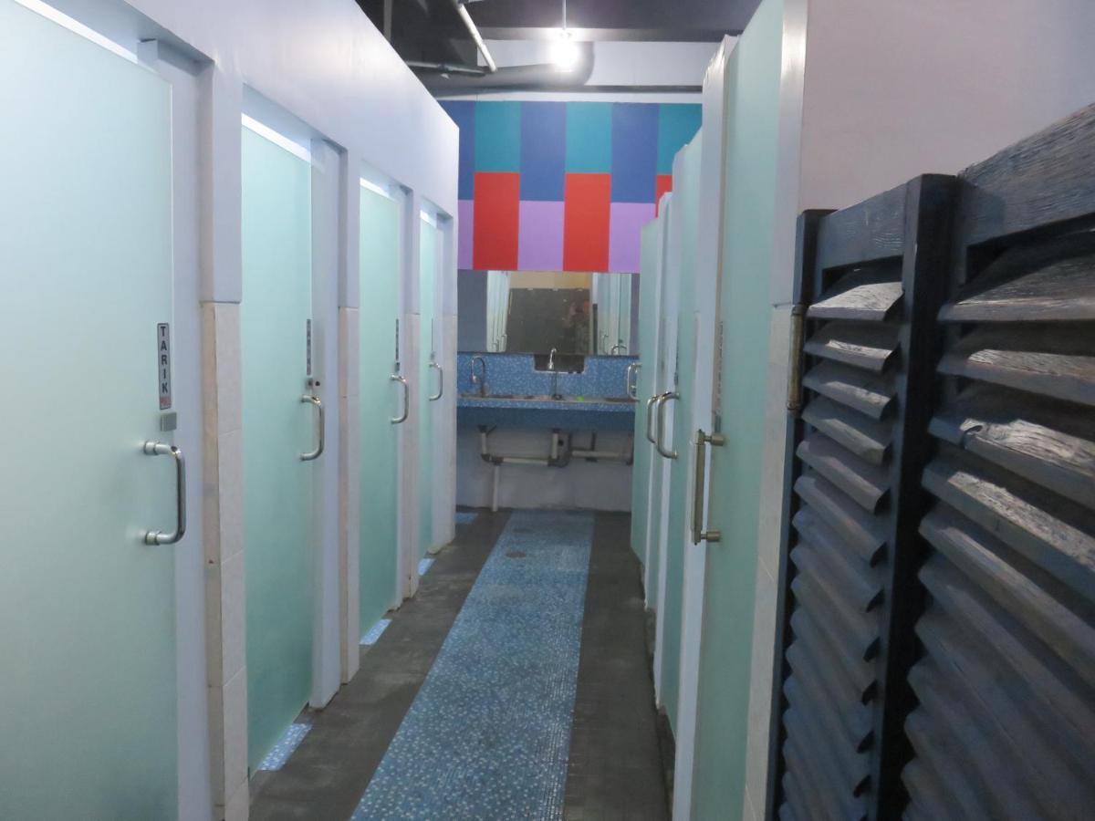 Kumpul Hostel Kuta Legian  Luaran gambar