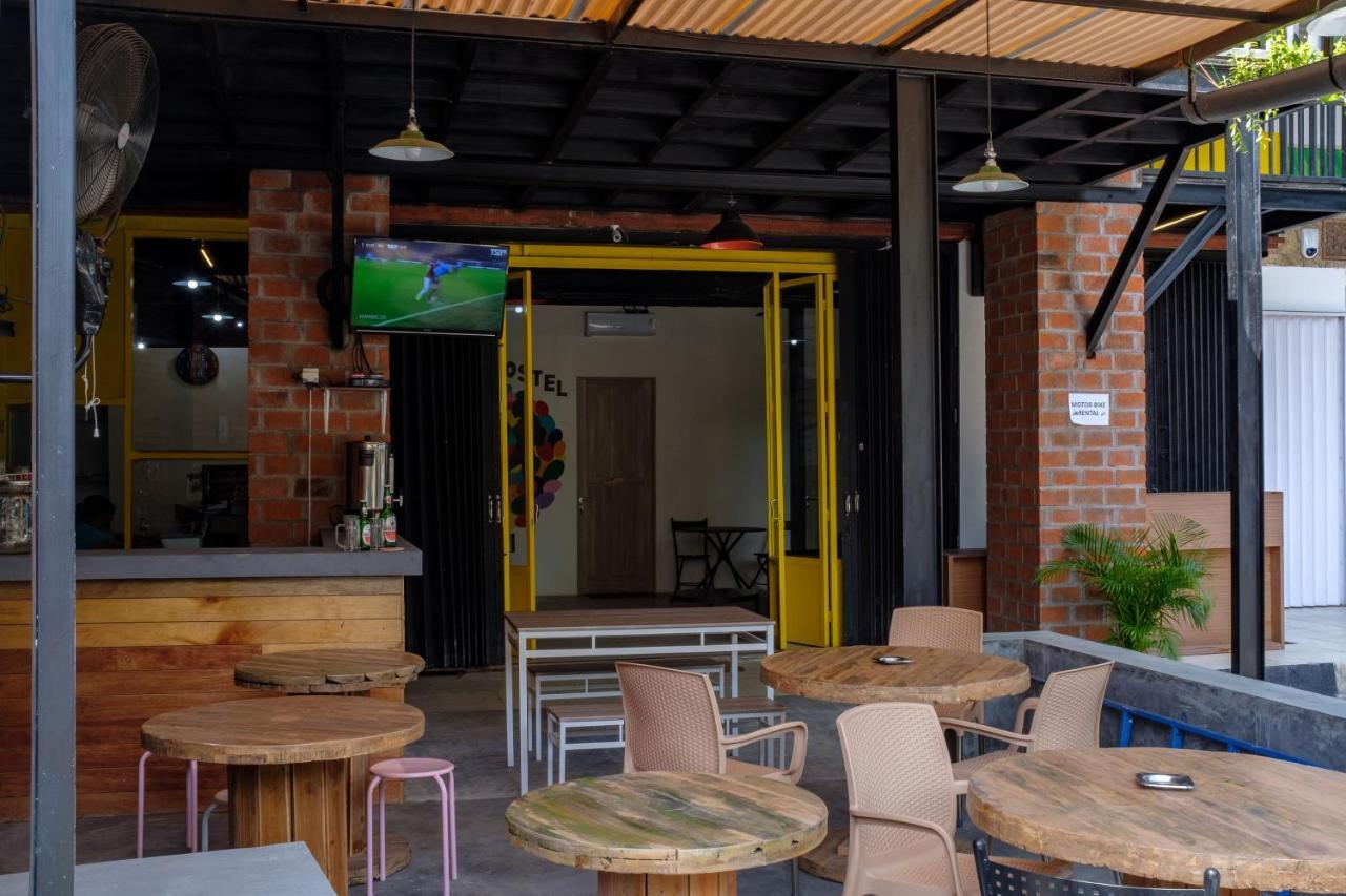 Kumpul Hostel Kuta Legian  Luaran gambar